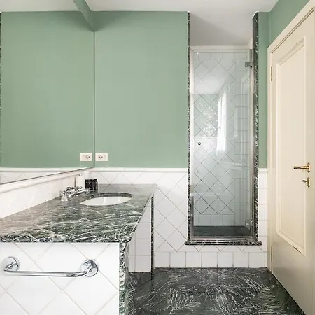 Petroni 38 By District