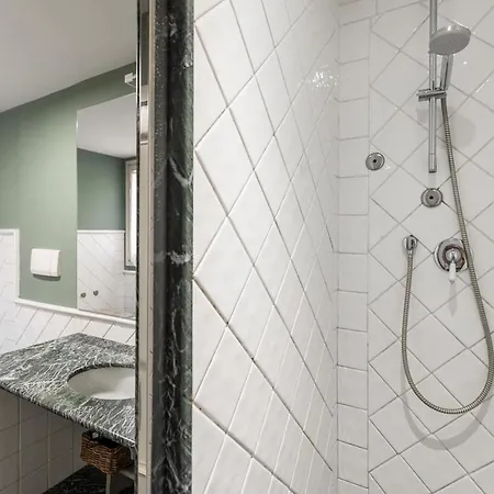 Апартаменты Petroni 38 By District Болонья