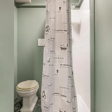 Petroni 38 By District Апартаменты Болонья