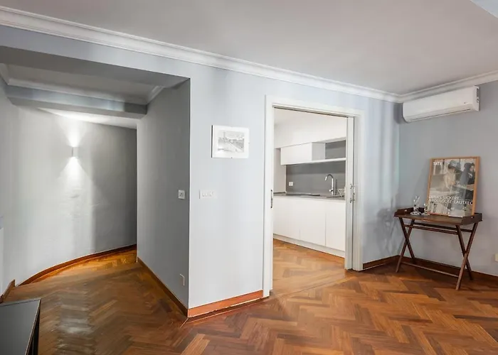 Petroni 38 By District *