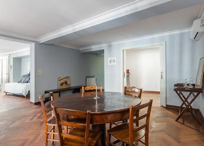 Apartman Petroni 38 By District