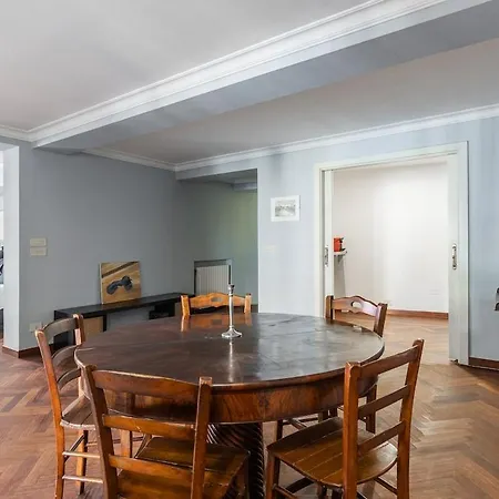 Appartement Petroni 38 By District